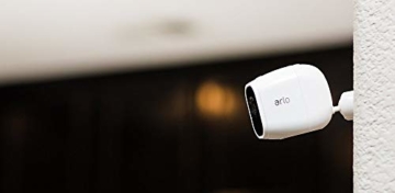 Arlo Pro 2 Smart Home 2 HD-Überwachungskameras & Sicherheitssystem (Funktioniert mit Alexa, 130 Grad Blickwinkel, kabellos, WLAN, Indoor/Outdoor, Nachtsicht, wetterfest, 2-Wege Audio) weiß, VMS4230P - 10